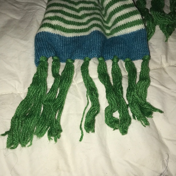 Scarf - Picture 2 of 2